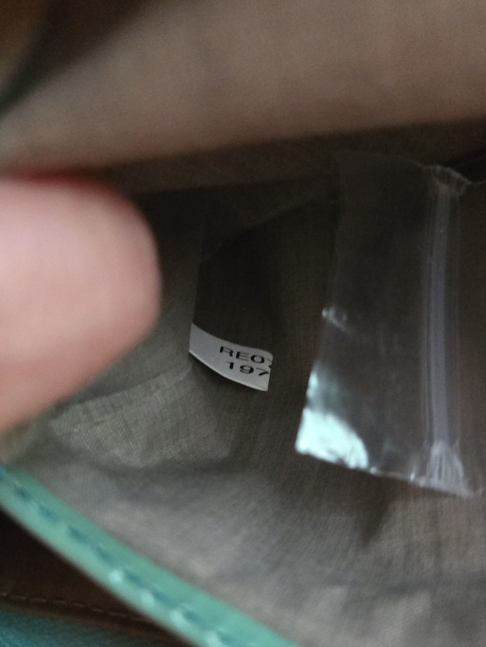 Marc Jacobs Quiled Shoulder Bag - Picture 9 of 16